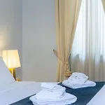 Prestigious Penthouse Piazza Barberini Apartamento Roma