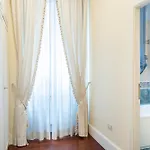 Prestigious Penthouse Piazza Barberini Apartamento Roma