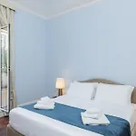Prestigious Penthouse Piazza Barberini *