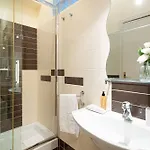Apartamento Prestigious Penthouse Piazza Barberini