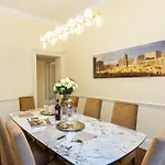 Prestigious Penthouse Piazza Barberini Roma