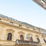 Prestigious Penthouse Piazza Barberini Roma