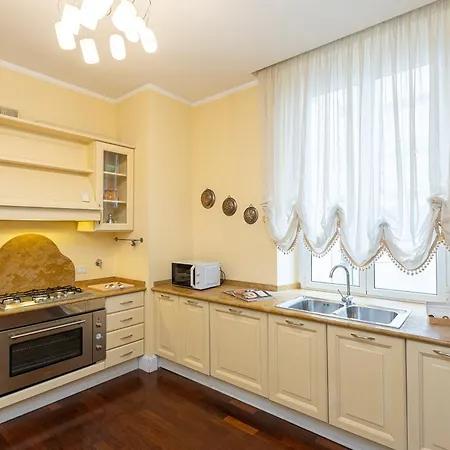 Lejlighed Prestigious Penthouse Piazza Barberini