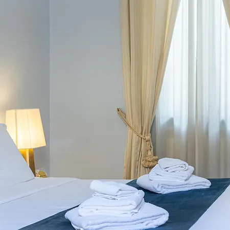 Prestigious Penthouse Piazza Barberini Lejlighed Rom