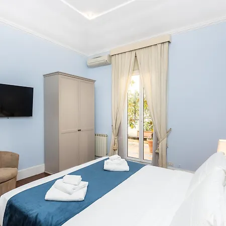 Prestigious Penthouse Piazza Barberini Lejlighed Rom