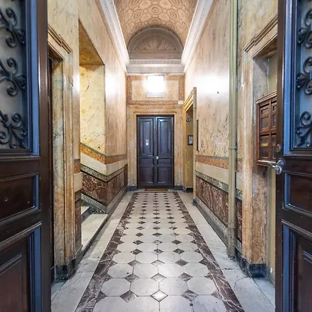 Prestigious Penthouse Piazza Barberini